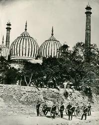 Zinat-ul-masjid, Delhi